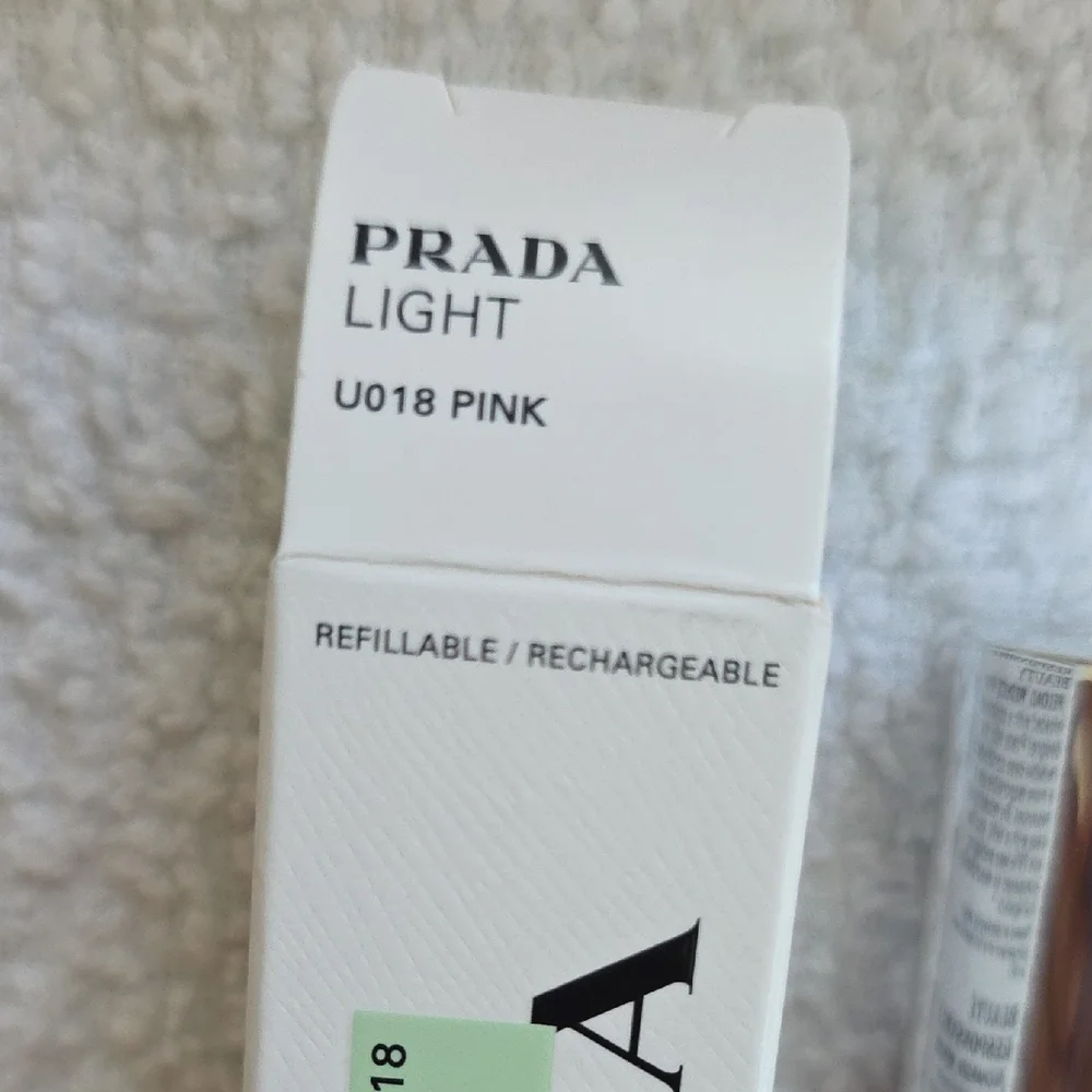 NEW~ Prada Light U018 Pink Lip Balm